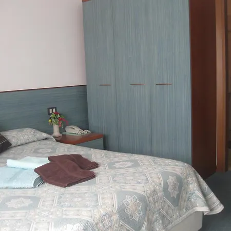 Del Turista Srl Hotel