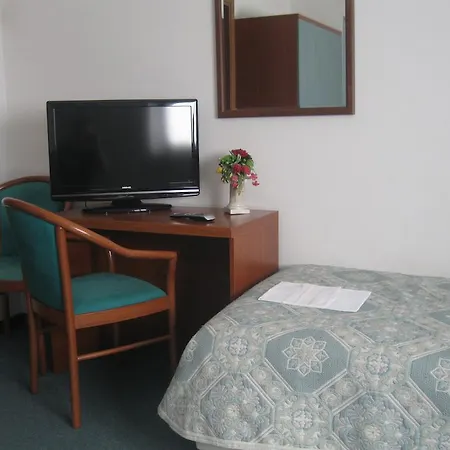 Del Turista Srl Hotel Vernasca