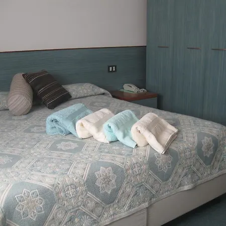 Del Turista Srl Szálloda 3*