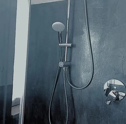 Del Turista Srl Hotel 3*