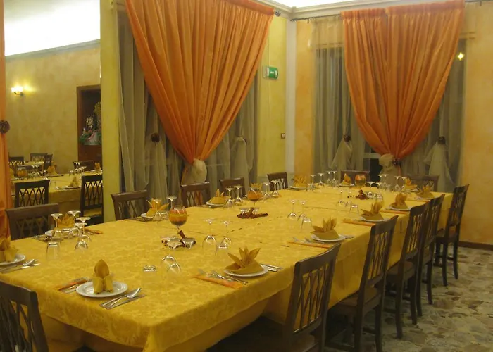 Del Turista Srl Hotel Vernasca