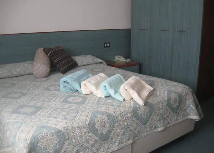 Del Turista Srl Hotel 3*